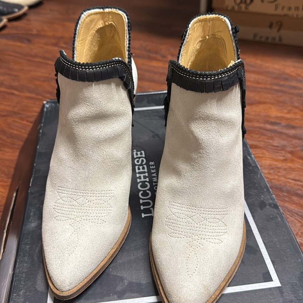 Lucchese Booties Suede Bone with Black Fringe